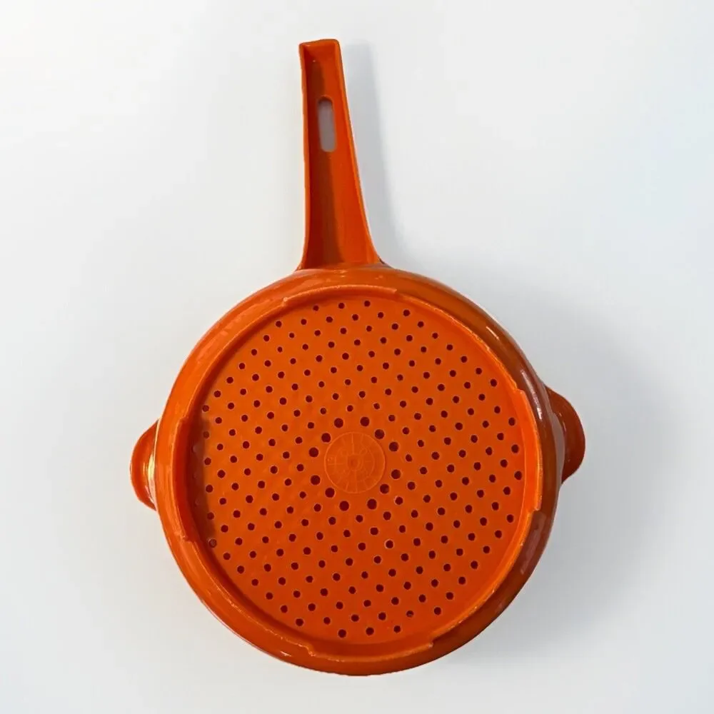 Vintage Rubbermaid Strainer Orange 2 Spout Handle‎ Colander #2930 Retro Kitchen